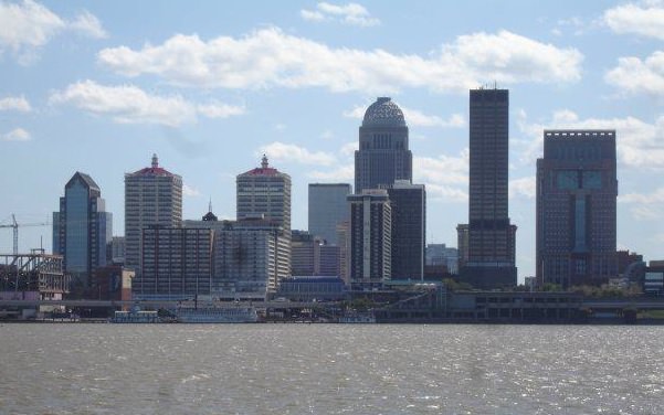 Backpacker's Guide to Louisville - lifeofabackpacker.com